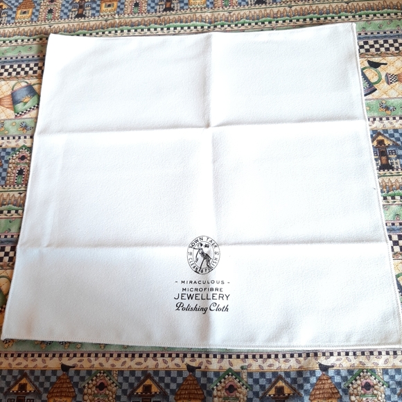 Town Talk clean & polish microfiber cloths - Picture 3 of 5